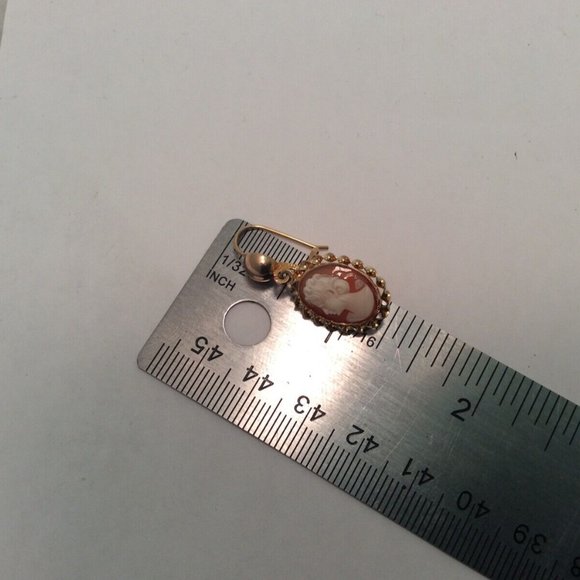 14K YELLOW Real GOLD CARVED SHELL CAMEO DROP EARRINGS 3.40gr - Picture 8 of 9